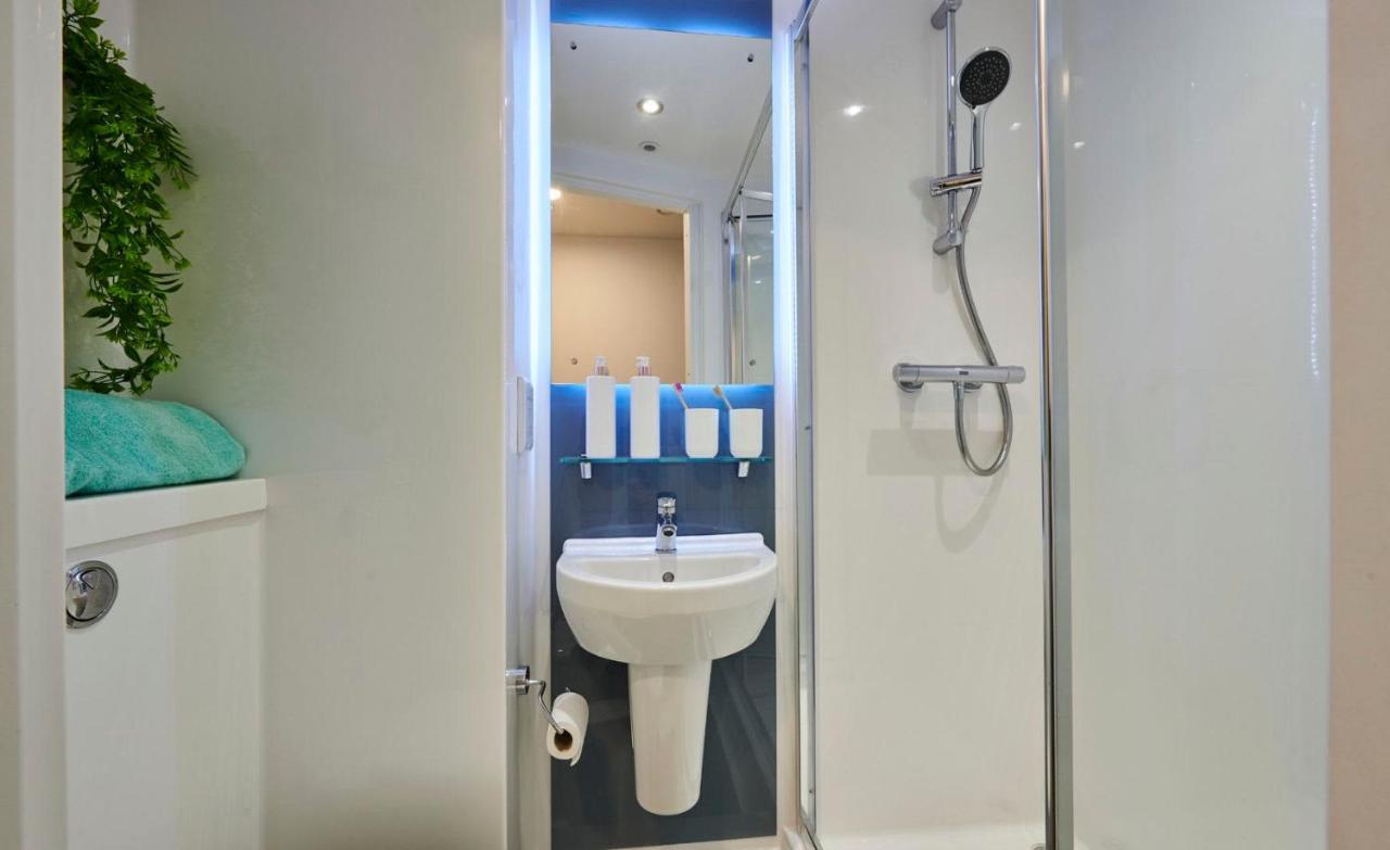 For Students Only Student Roost York House Nottingham Buitenkant foto